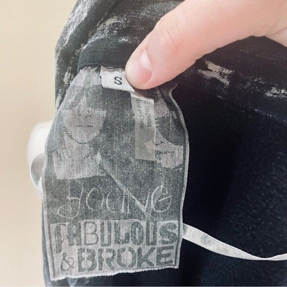 Young Fabulous and Broke Black and Gray Sweatshirt Jacket Small - Picture 5 of 9